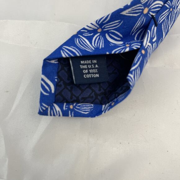 Vineyard Vines Tie Handpicked by Shep & Ian Blue White Blue Cotton TENNIS - Picture 5 of 6